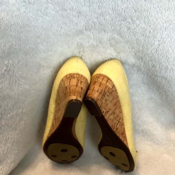 Etienne Aigner Yellow Fabric Wedge Open Toe Bow - Picture 8 of 8